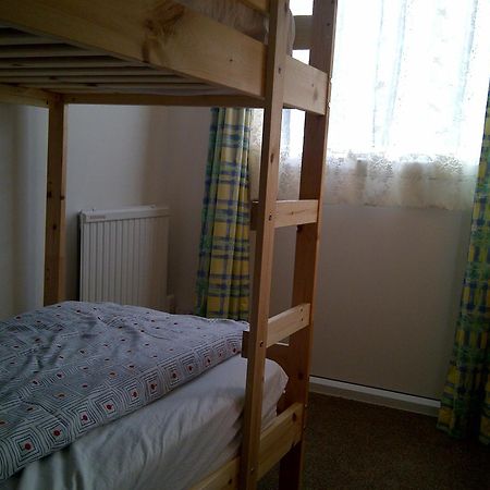 Freshwater Bay Holiday Cottages Pembroke Room photo